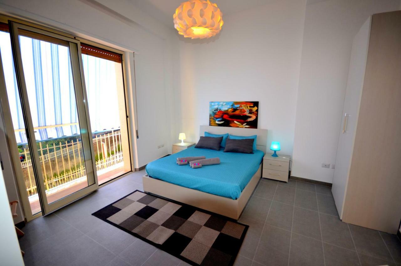 Casa Maja Apartment Giardini Naxos Exterior photo